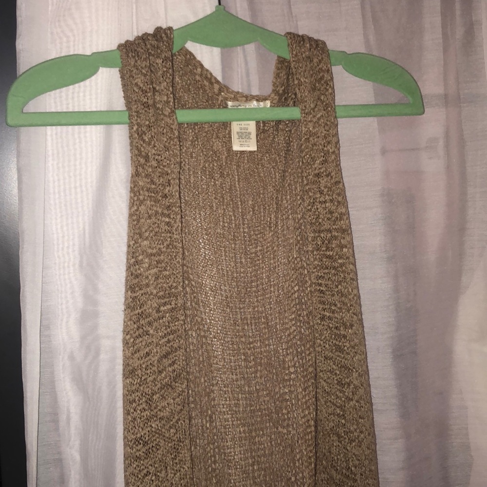 Long springtime vest
